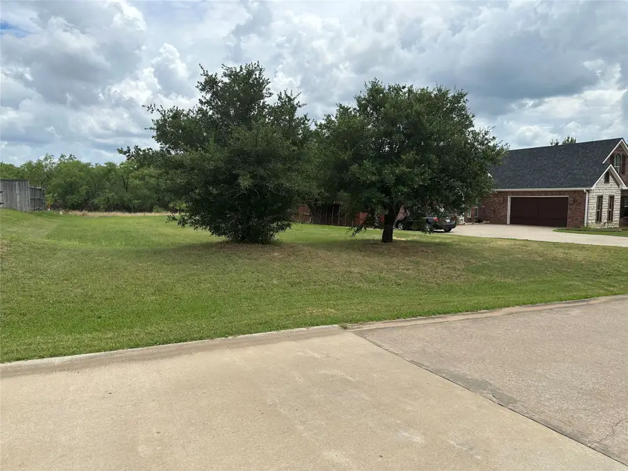 3121 Preston Club Drive, Sherman, TX 75092 - Image #2