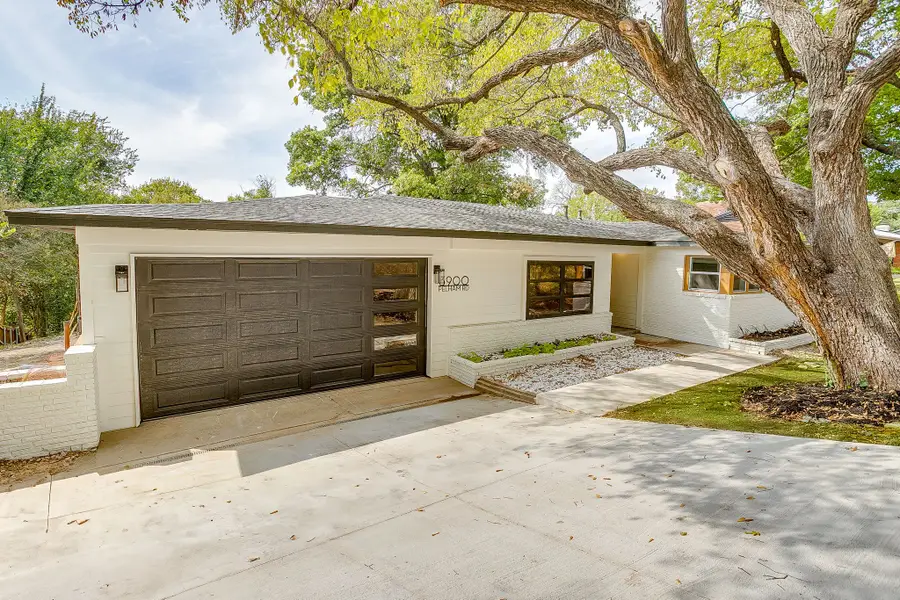 3900 Pelham Road, Fort Worth, TX 76116 - Image #2