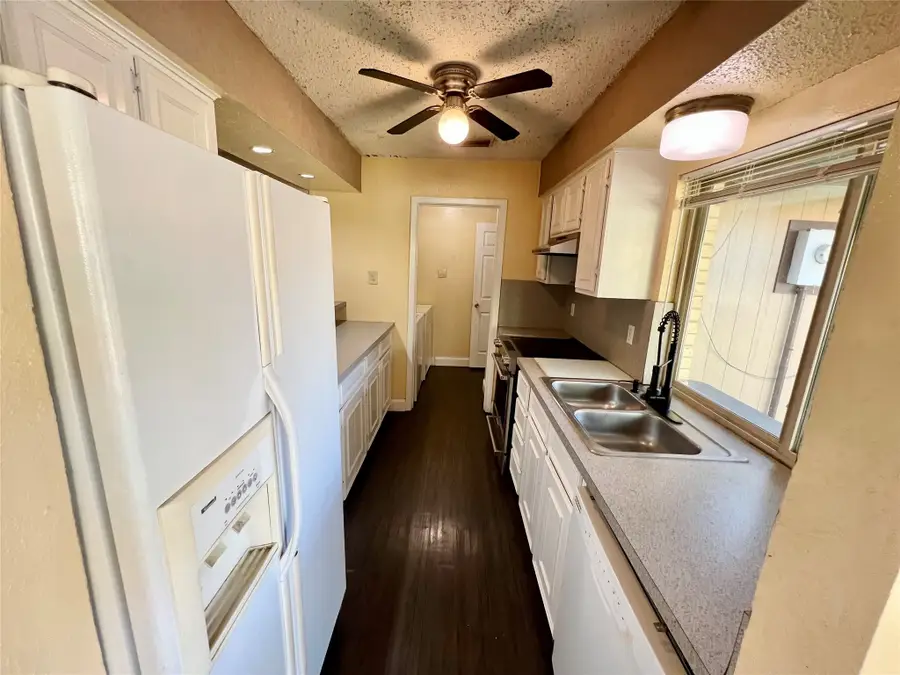 2805 Scott Mill Road, Carrollton, TX 75007 - Image #3