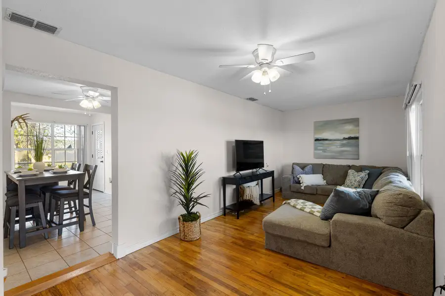 638 Main Street, Paradise, TX 76073 - Image #3