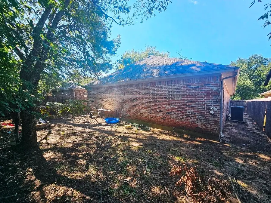 2802 S 3rd A Street, Waco, TX 76706 - Image #2