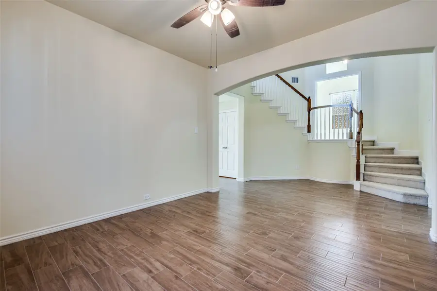 2909 Savill Garden, Denton, TX 76207 - Image #3