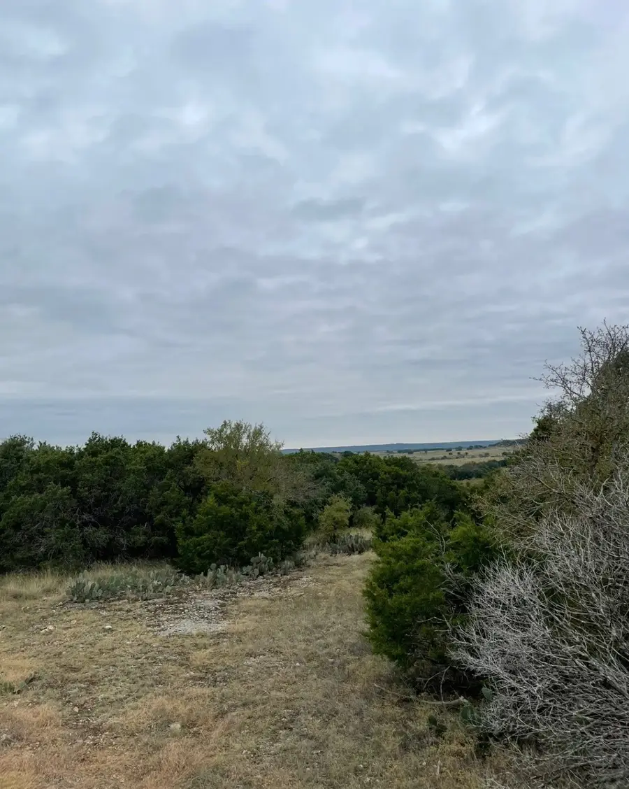 8625 Summerhill Lane, Cleburne, TX 76033 - Image #3