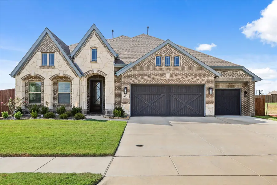 933 Homestead Drive, Desoto, TX 75115 - Image #2