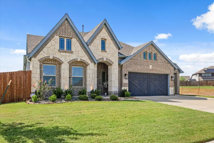 933 Homestead Drive, Desoto, TX 75115 - Image #3