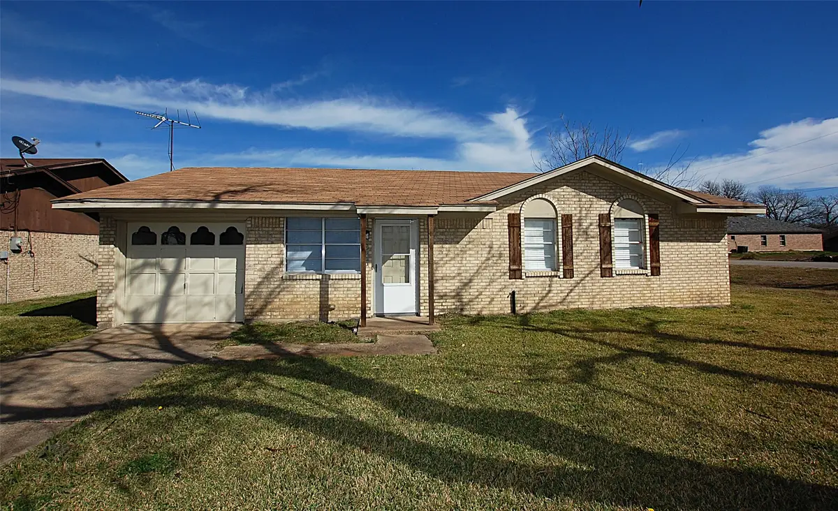 606 E Broad Street, Forney, TX 75126 - Image #1