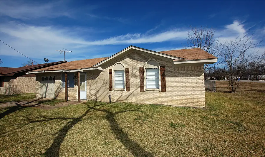 606 E Broad Street, Forney, TX 75126 - Image #3
