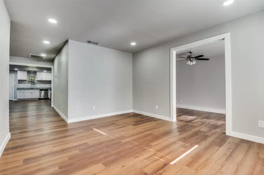 3919 Mehalia Drive, Dallas, TX 75241 - Image #2