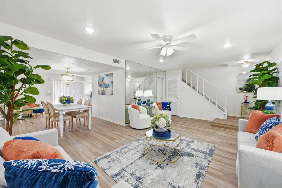 424 Westview Terrace, Arlington, TX 76013 - Image #2