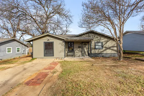 7213 Greenlee Street, Fort Worth, TX 76112