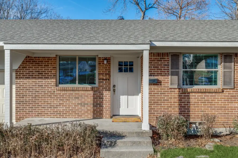 2663 Springvale Drive, Farmers Branch, TX 75234 - Image #3