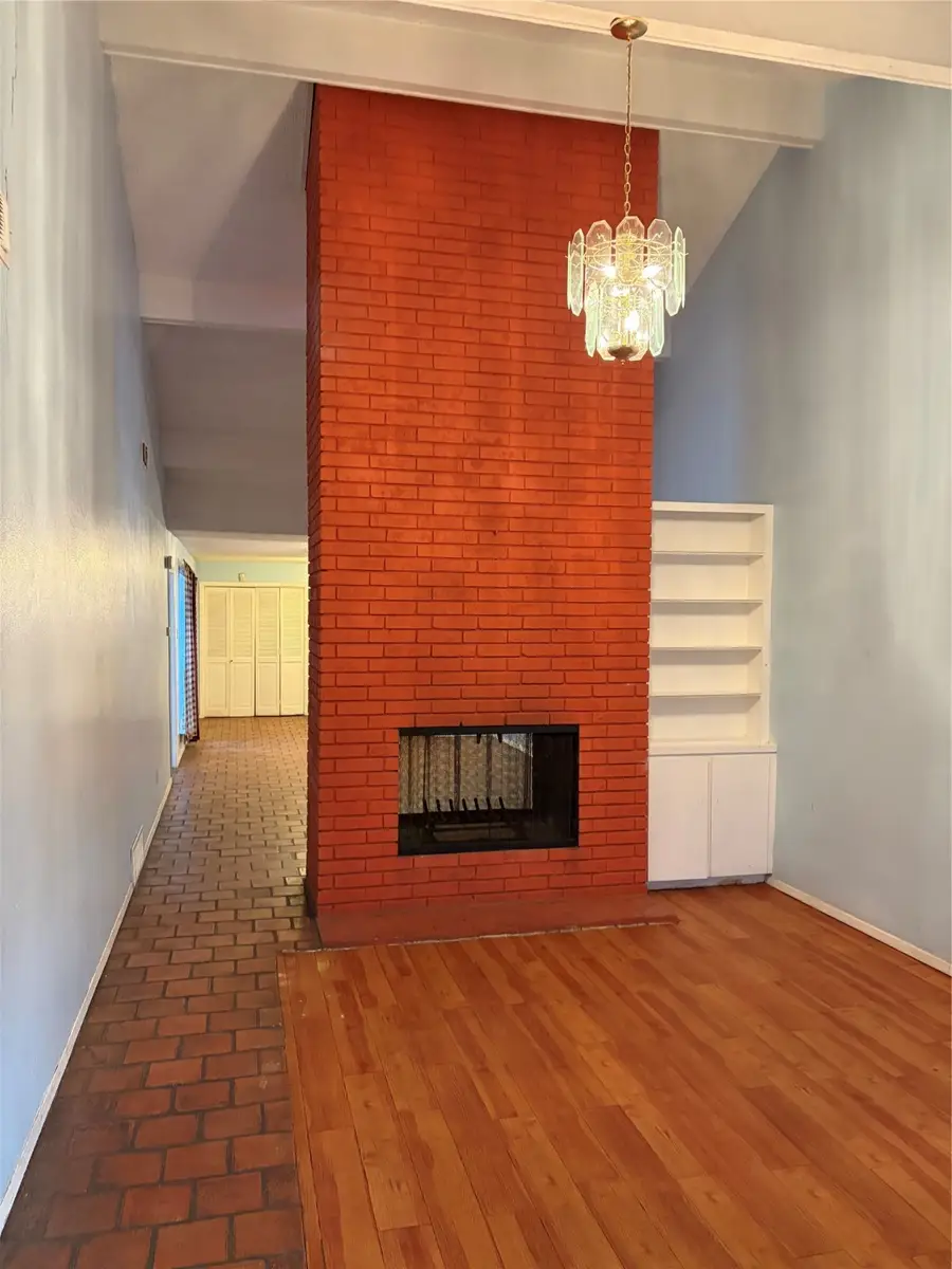 13360 Southview Lane, Dallas, TX 75240 - Image #3