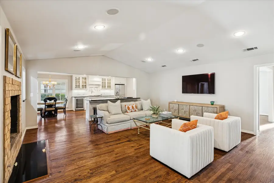 12650 Harriet Circle, Dallas, TX 75244 - Image #2