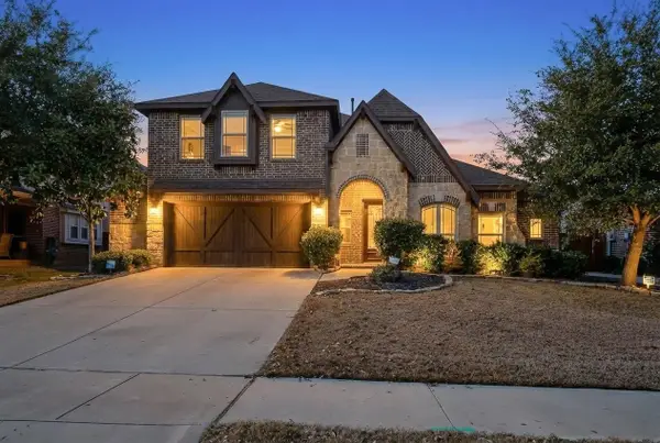 832 Monticello Drive, Burleson, TX 76028