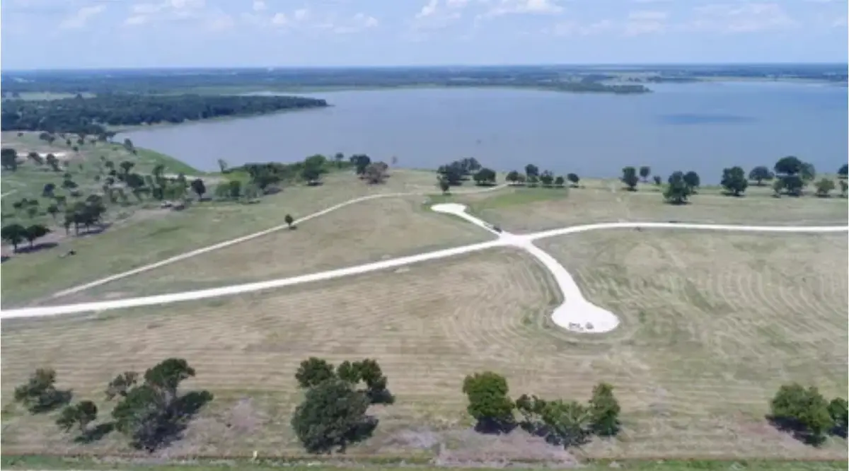 108 N Weaver Court, Richland, TX 75110 - Image #1