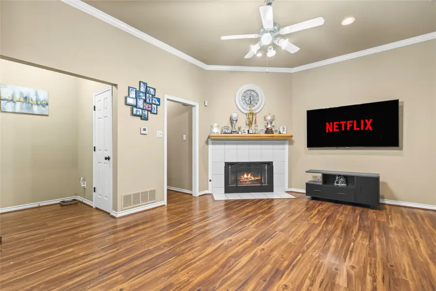 1931 Hearthside Lane, Garland, TX 75044 - Image #2