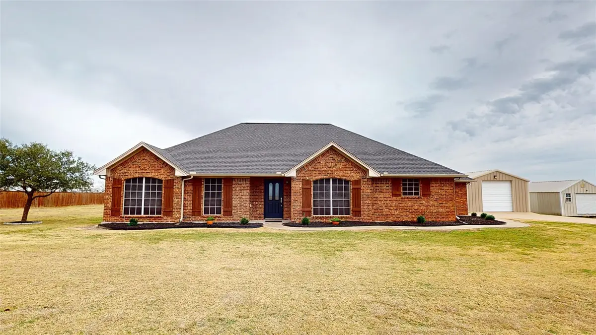425 Country Manor Lane, Royse City, TX 75189 - Image #1