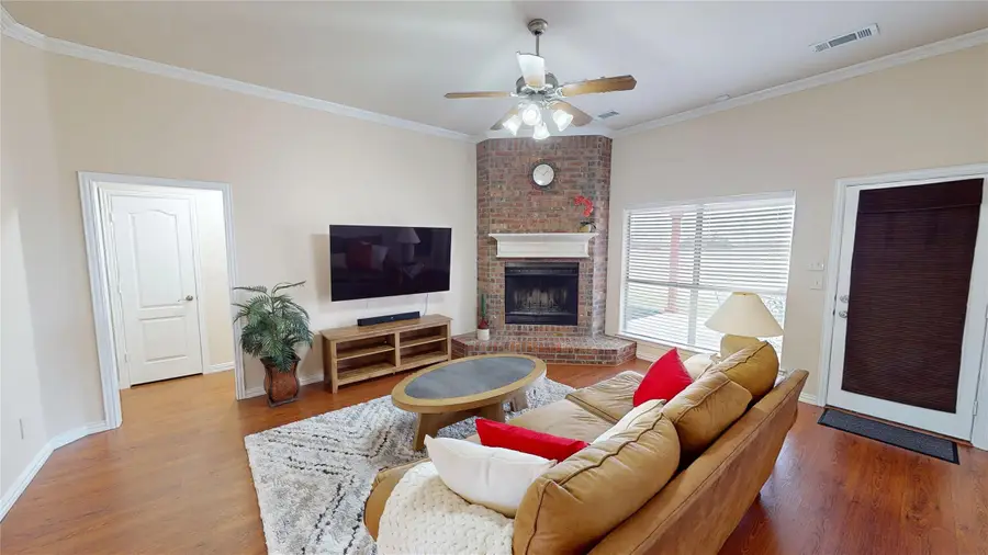 425 Country Manor Lane, Royse City, TX 75189 - Image #3