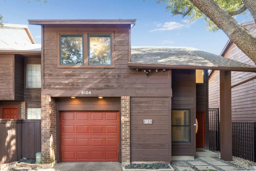 6124 Summer Creek Circle, Dallas, TX 75231 - Image #2