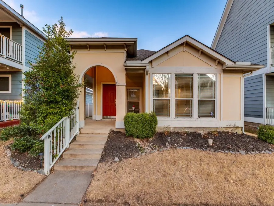 1636 Spanish Moss Way, Savannah, TX 76227 - Image #2