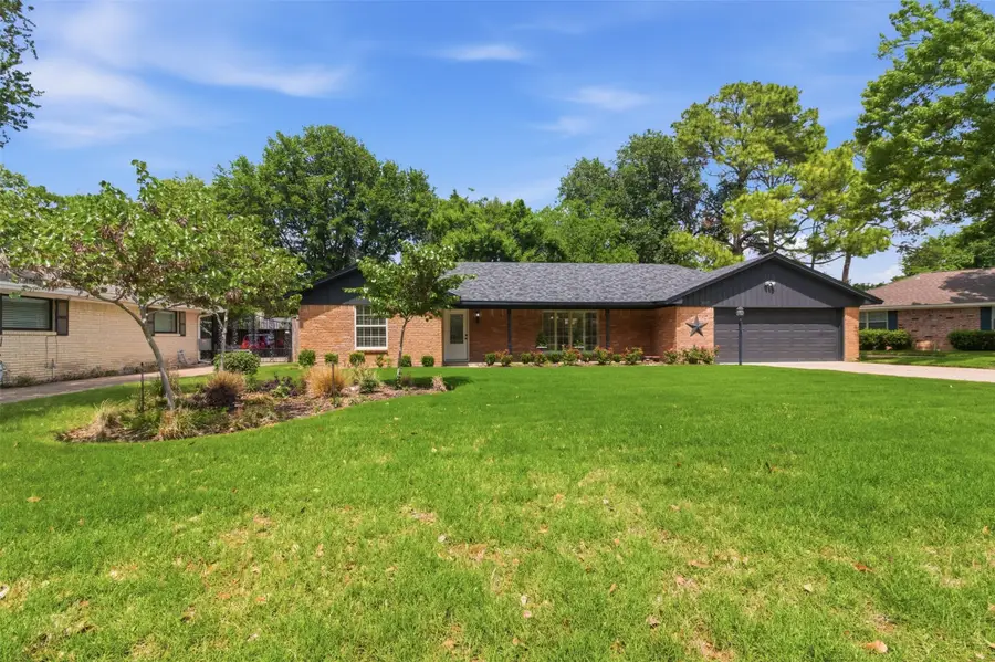 1505 Oak Glen Court, Arlington, TX 76012 - #2