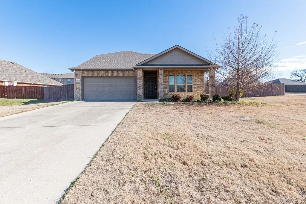 6811 Gamecock Court, Greenville, TX 75402 - Image #1
