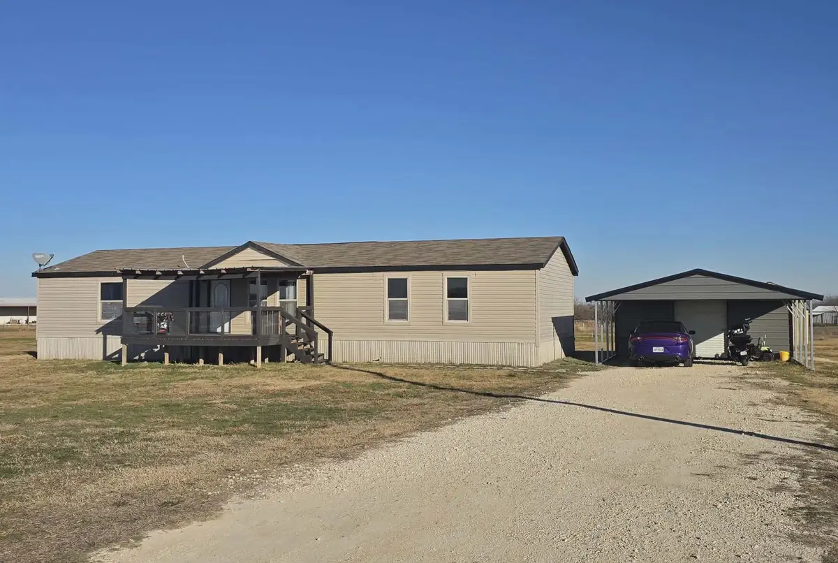 1381 Hackleman Road, Whitesboro, TX 76273 - Image #1