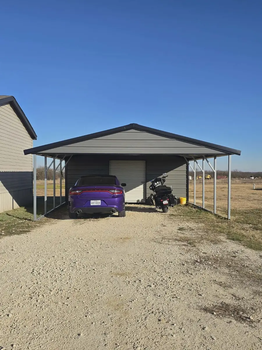 1381 Hackleman Road, Whitesboro, TX 76273 - Image #2