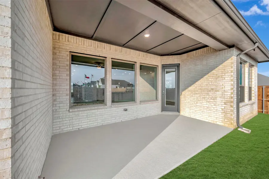 732 Shinnery Oak Way, Waxahachie, TX 75165 - Image #2