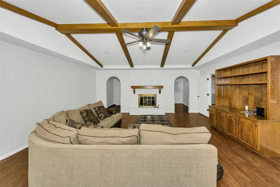 1631 Idlewood Drive, Sherman, TX 75092 - Image #3