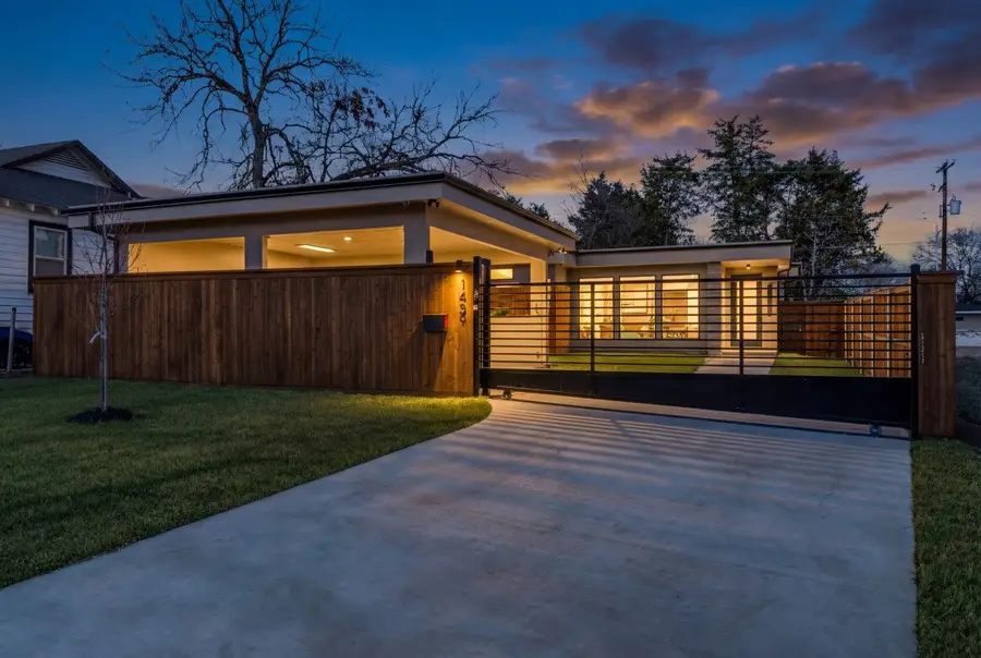 1439 E Louisiana Avenue, Dallas, TX 75216 - Image #2