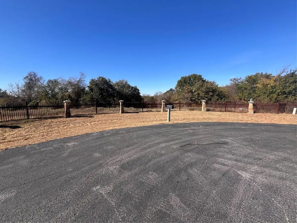 4213 Silver Mesa Lane, Fort Worth, TX 76108 - #1