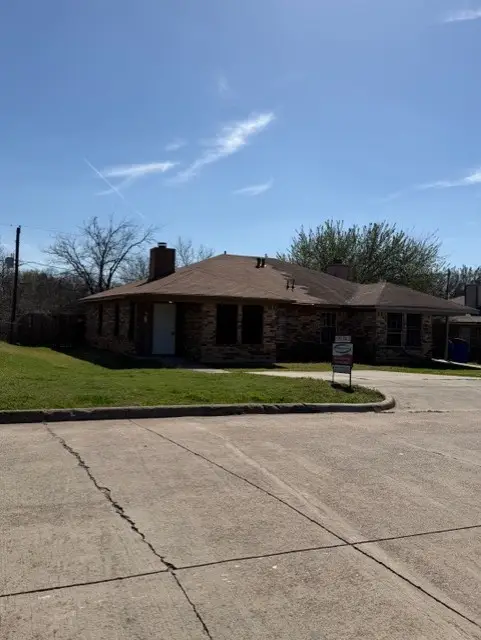 810 Woodland Court, Kennedale, TX 76060 - #2