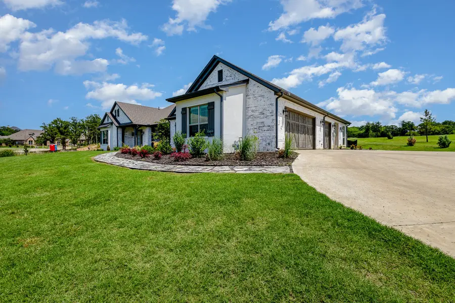 1445 Woodland Drive, Cross Roads, TX 76227 - Image #2