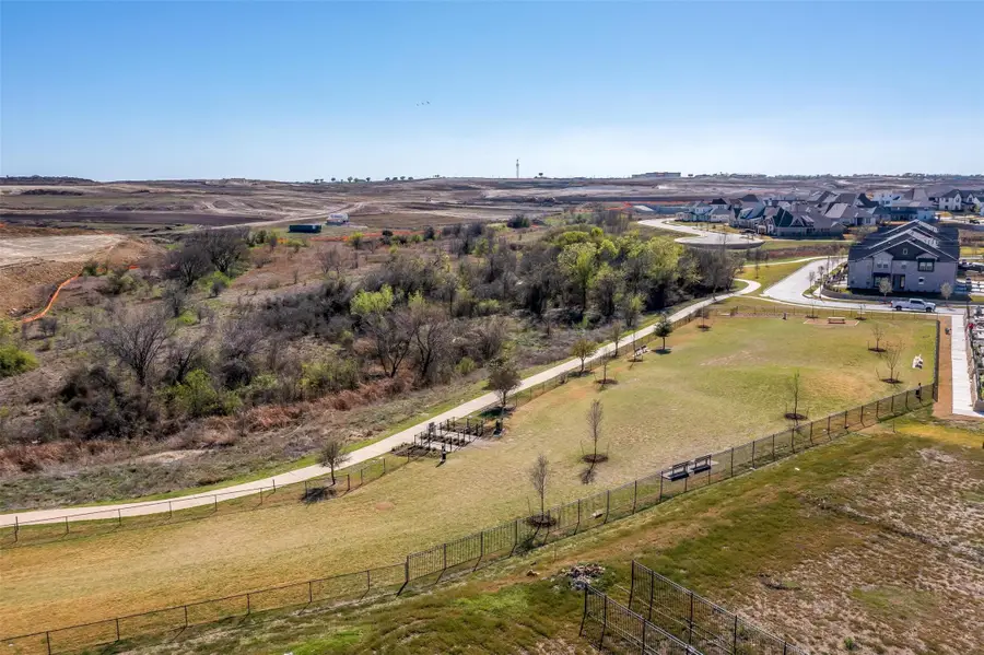 13833 Carnegie Drive, Aledo, TX 76008 - Image #2