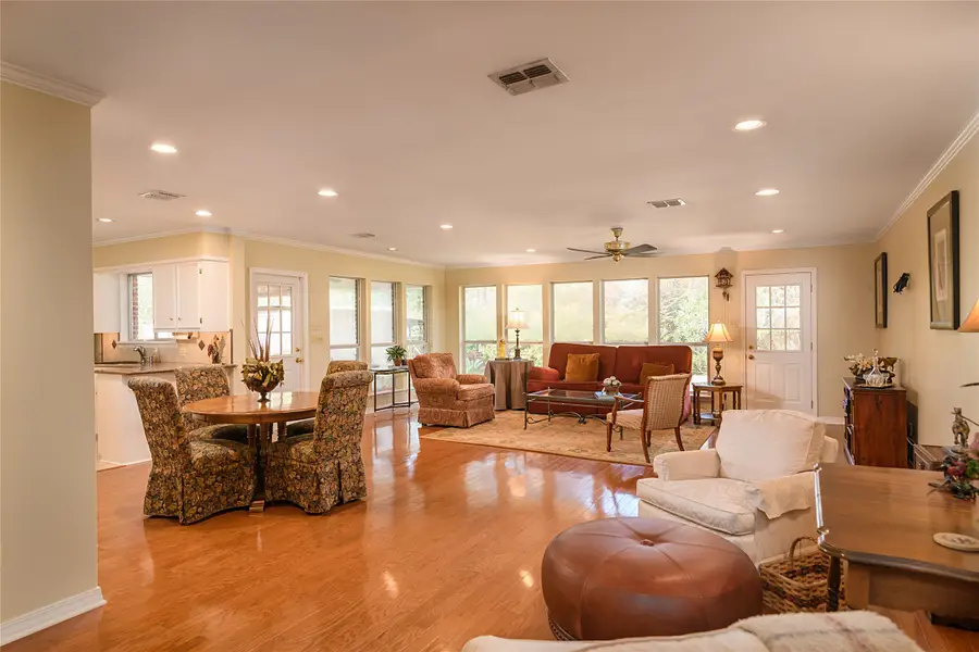 1052 Edgefield Drive, Shreveport, LA 71118 - Image #2