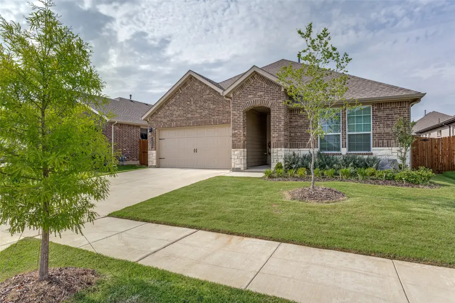 1600 Woodpecker Street, Denton, TX 76205 - Image #2