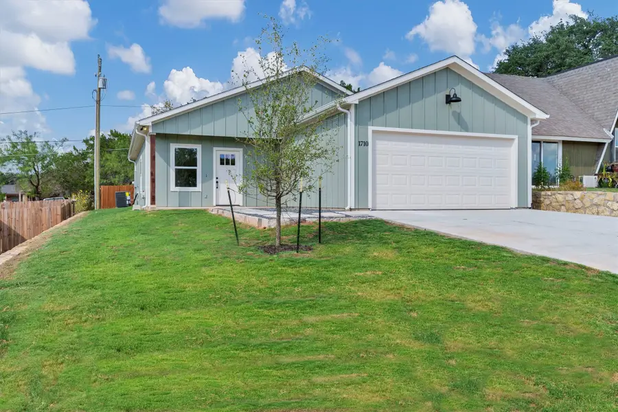 1710 Broken Bow Road, Granbury, TX 76049 - Image #2