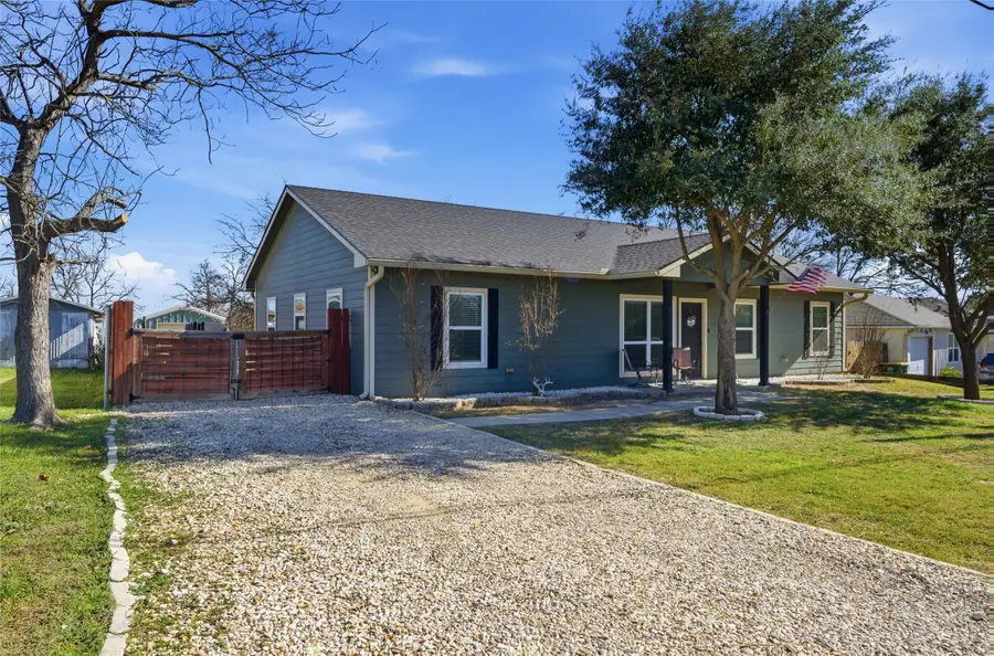 12992 Old Dallas Road, West, TX 76691 - Image #2