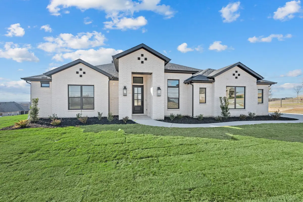 412 Caprock Lane, Reno, TX 76020 - Image #1