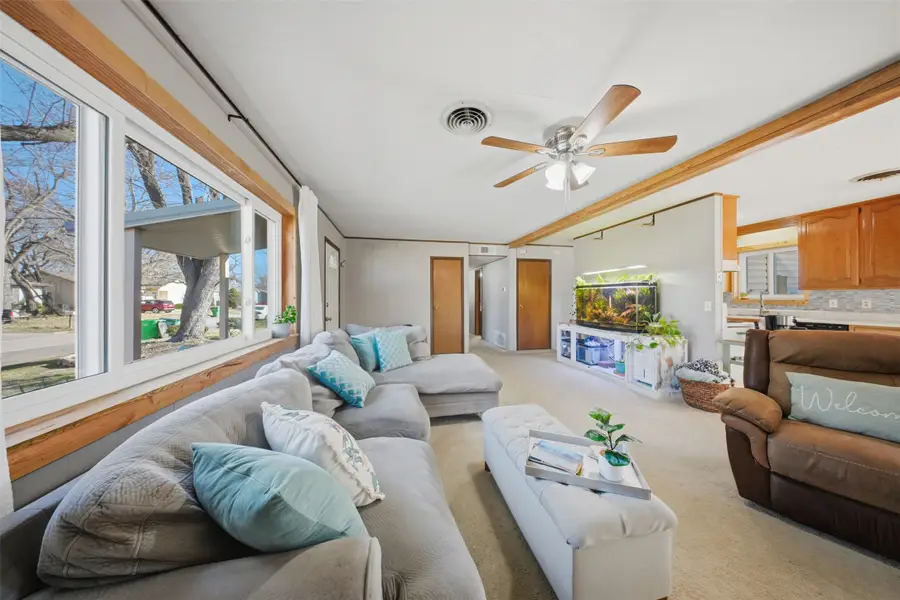 610 Walter Road, Gainesville, TX 76240 - Image #2