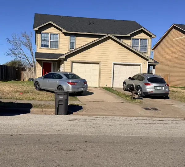 4604 Alamosa Street, Fort Worth, TX 76119