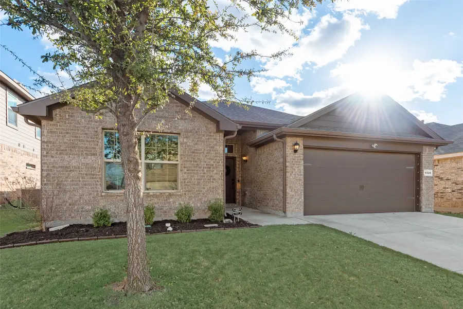6329 Spokane Drive, Fort Worth, TX 76179 - Image #3