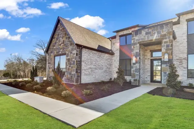 208 Dan Russell Bend, Weatherford, TX 76087 - Image #2