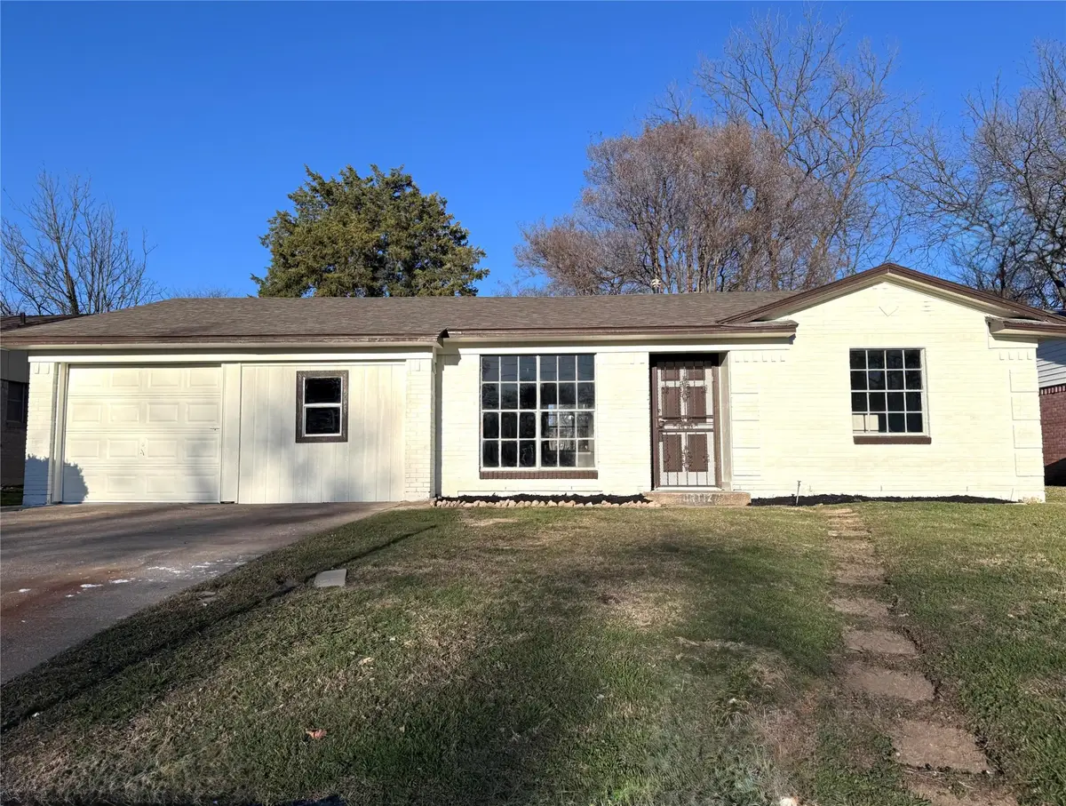 6208 Harmony Lane, Dallas, TX 75241 - Image #1