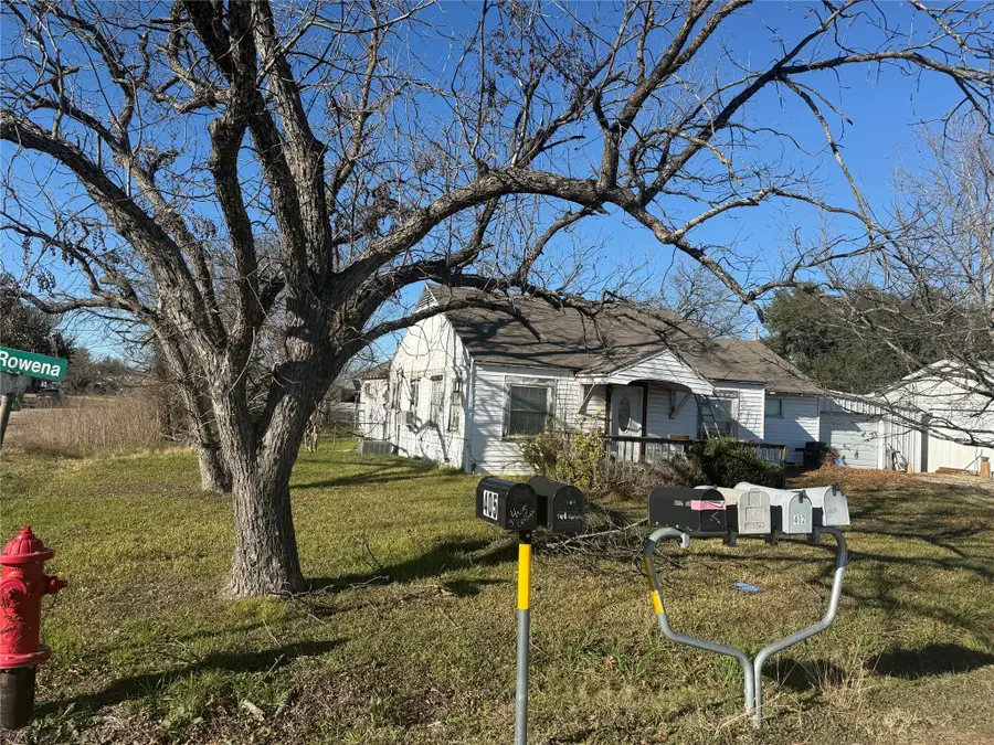 402 E Rowena, Rosebud, TX 76570 - Image #2