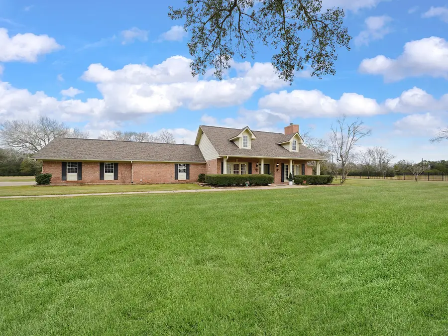 1810 Darby Lane, Stafford Missouri City, TX 77545 - Image #3