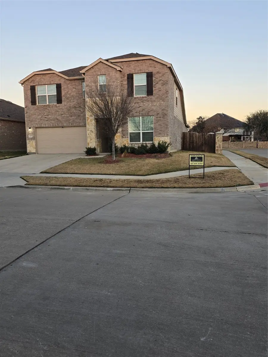 8157 Branch Hollow Trail, Fort Worth, TX 76123 - Image #2