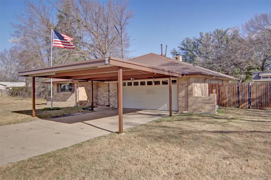 3913 Linklea Drive, Aledo, TX 76008 - Image #2