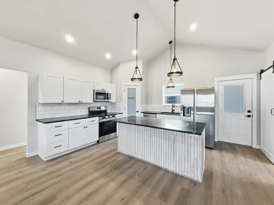 310 Eastland, Iredell, TX 76649 - Image #2